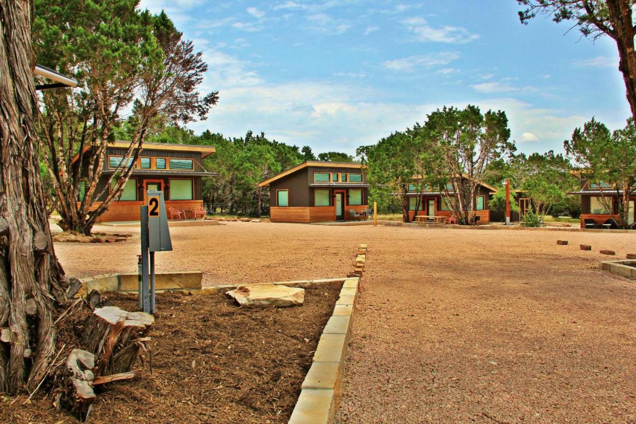 Green Acres Cottages - Fredericksburg Suite Уимбърли Екстериор снимка